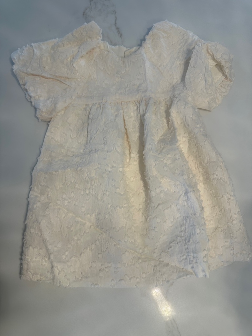 Zara Cream Lace Puff-Sleeve Formal Dress